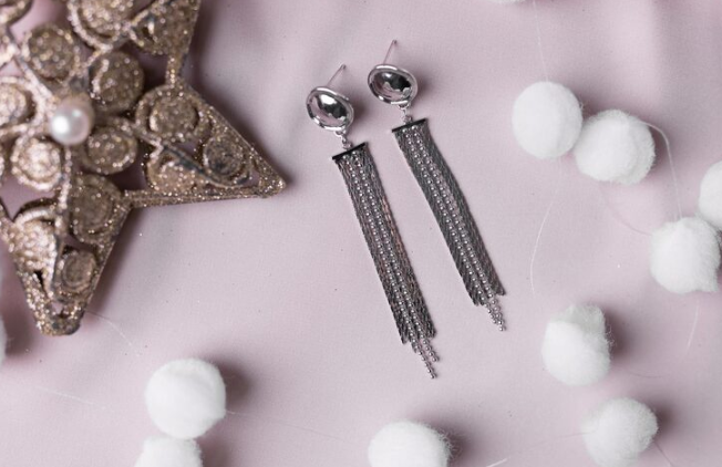 Por que suas clientes vão amar os brincos de aço inoxidável